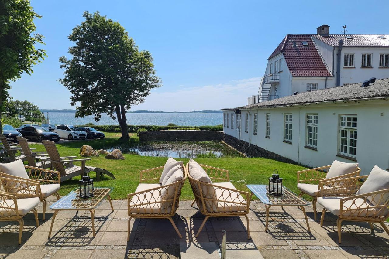 Strandhotel Rosnaes Kalundborg Exterior photo